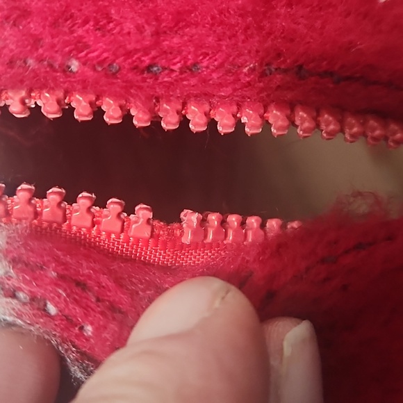 Native American & Wolf Hoodie Made In Ecuador - Picture 9 of 11